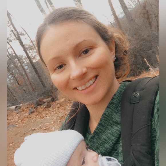 Meet your Posher, Stacy - Picture 5 of 12